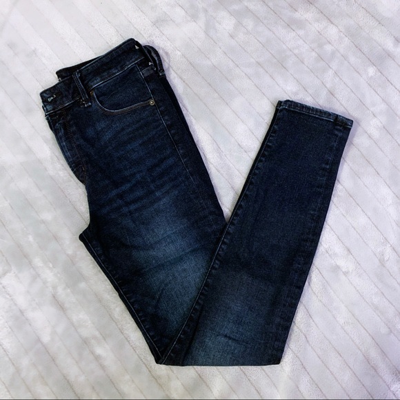 Abercrombie & Fitch Denim - A&F Dark Wash High Rise Super Skinny Jeans 4R / 27